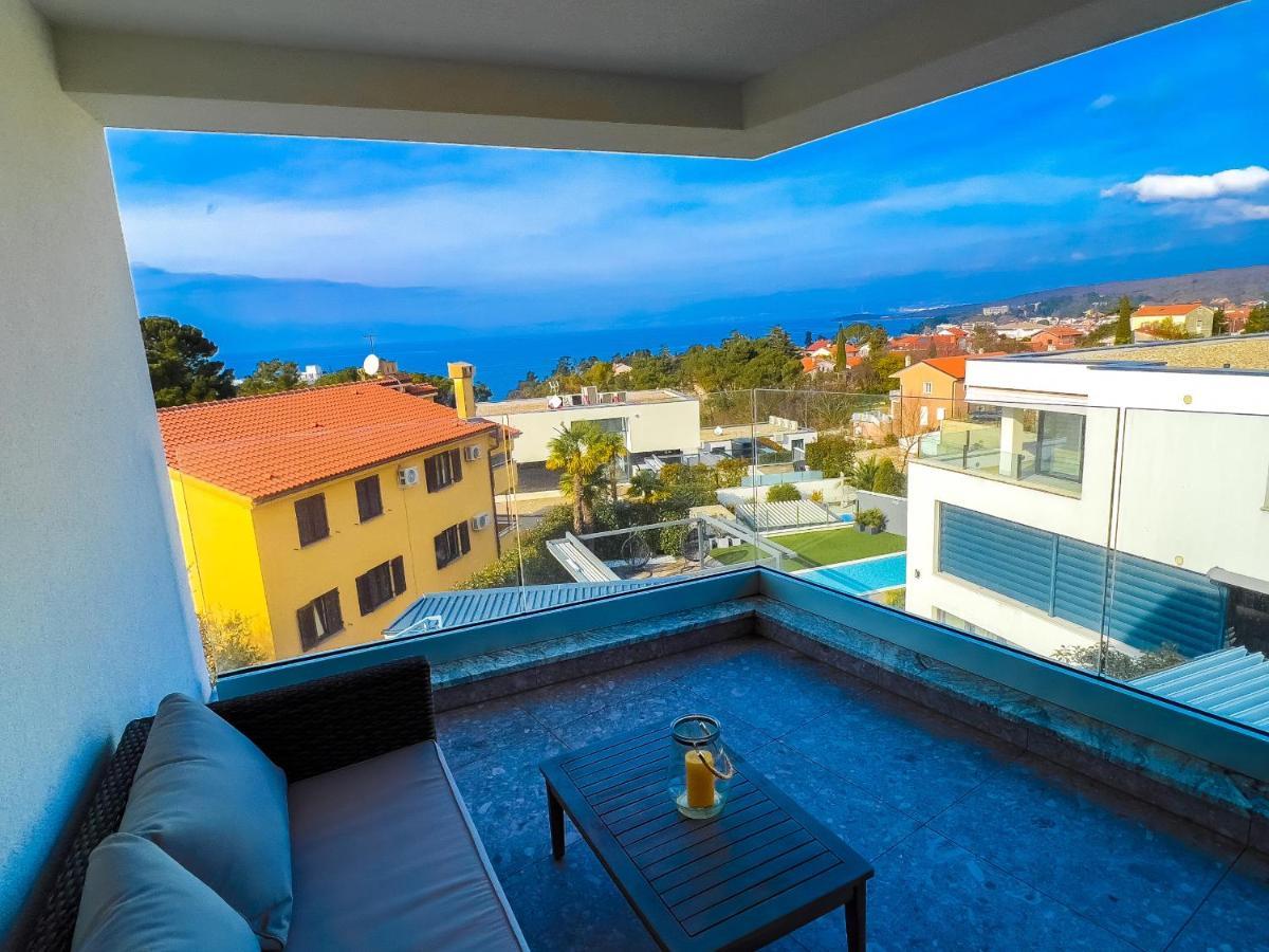 Villa Mirno More Apartments Malinska Eksteriør bilde